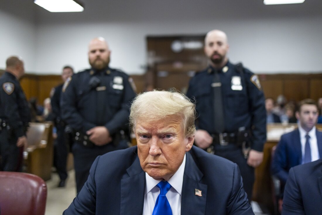 Trump sentado en la corte durante su primer juicio criminal, mayo 2024. Fotografía: Justin Lane